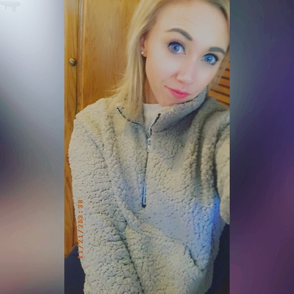 Meet your Posher, Kailah - Picture 1 of 1